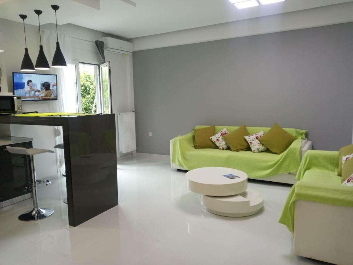 Luxury Apartment Next To The Sea Beach Афіни Екстер'єр фото