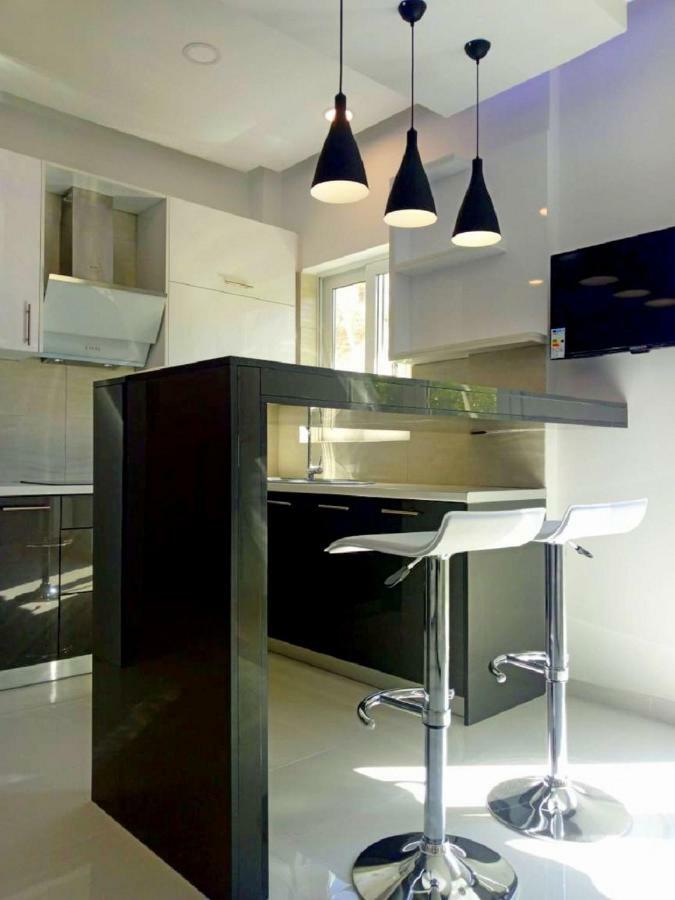 Luxury Apartment Next To The Sea Beach Афіни Екстер'єр фото